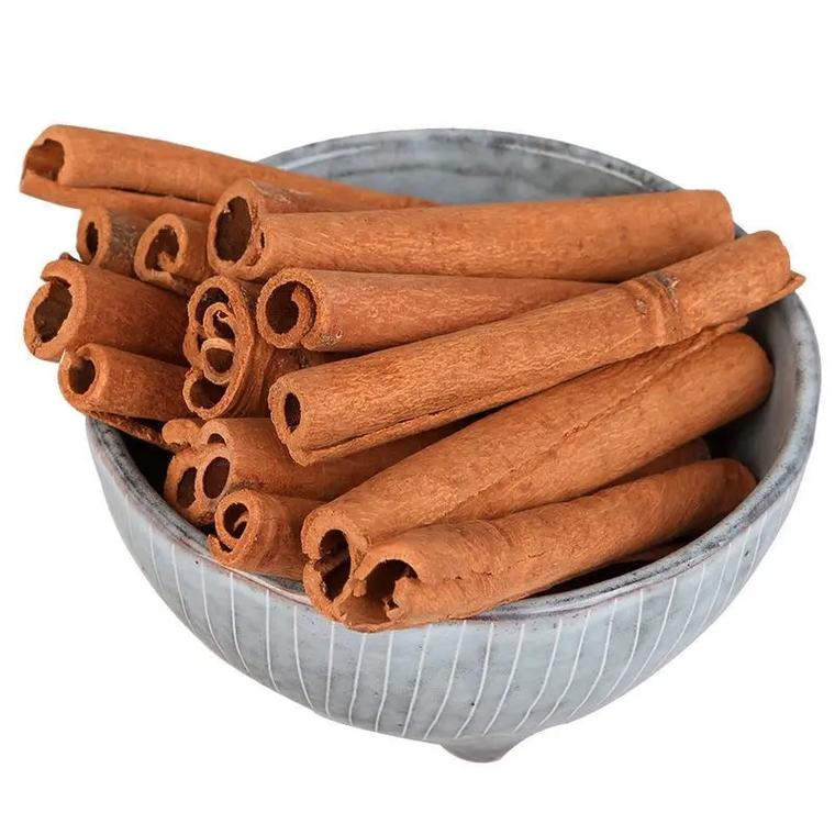 肉桂和桂皮一样吗，肉桂的费用，肉桂与桂皮一样吗？
