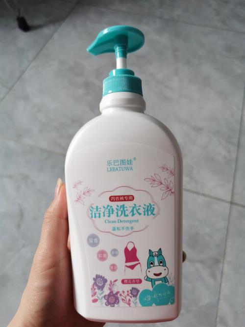 屈曲花的病虫害及其防治,蚜虫可用洗衣粉兑水治理